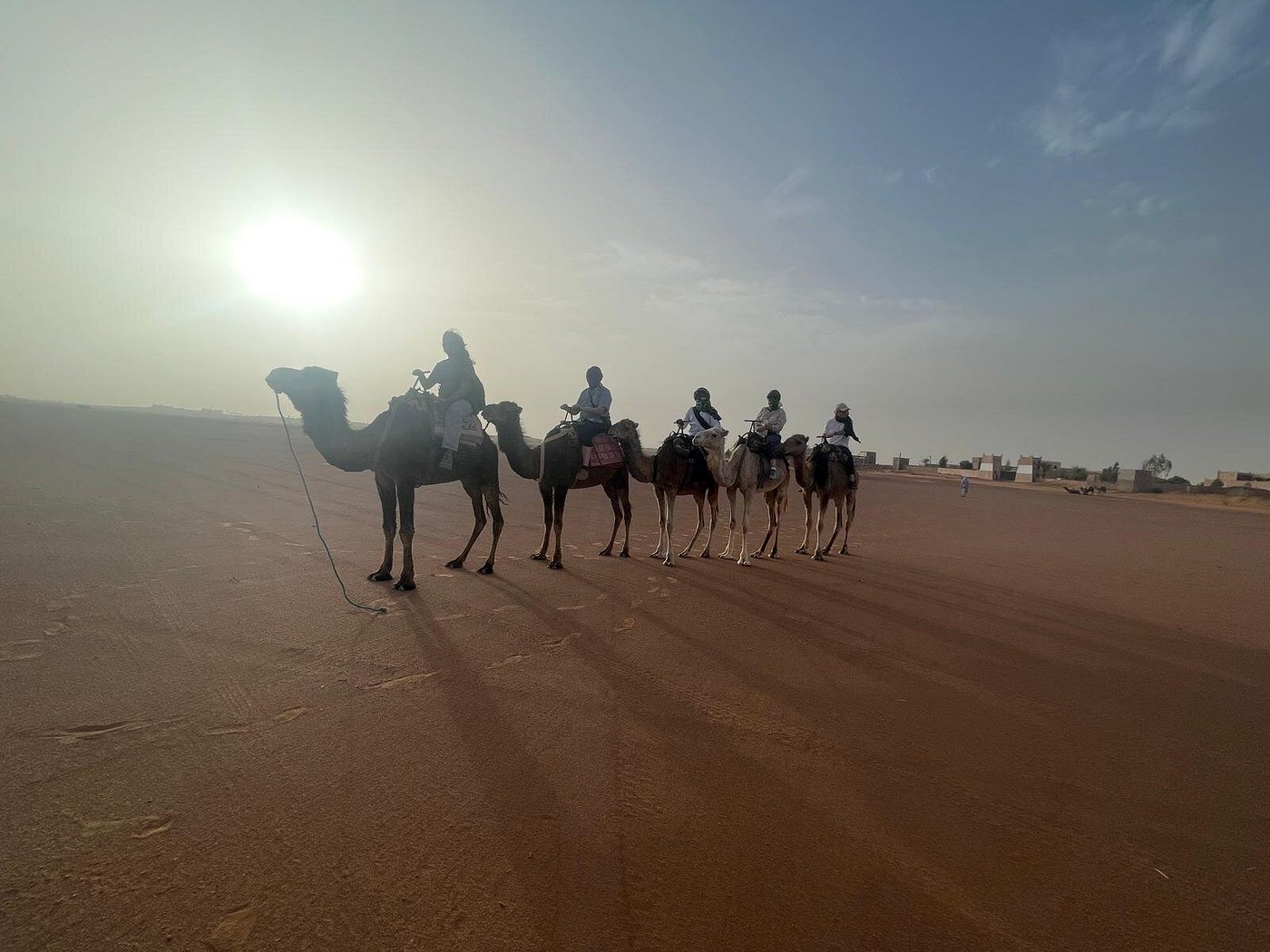 Tour de 10 días: Marrakech – Uarzazate – Merzouga – Taliouine – Essaouira