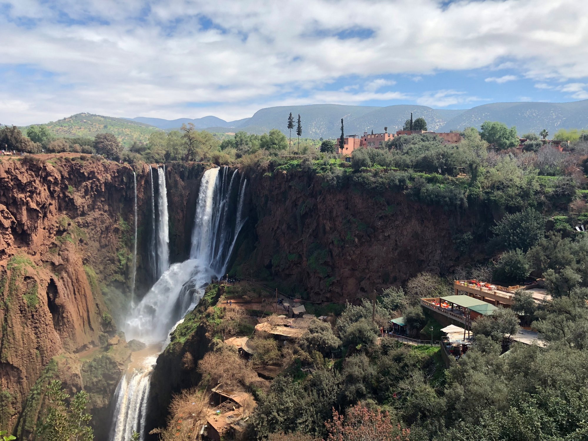 Tagesausflug: Marrakesch – Casablanca – Rabat